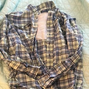 NWOT VINEYARD VINES MEN’S BUTTON-UP